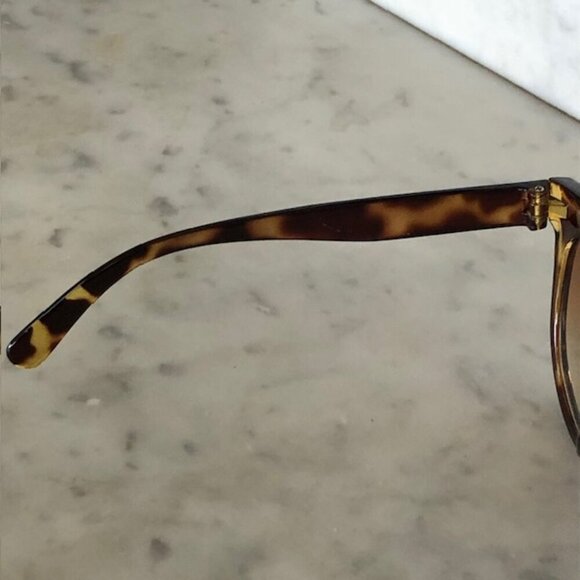 JANIE AND JACK Tortoise Cat Eye Variegated Sunglasses - Picture 9 of 16